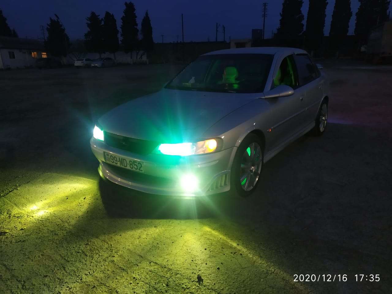 Opel Vectra, 2000 il, 2.5 L, 321 000 km