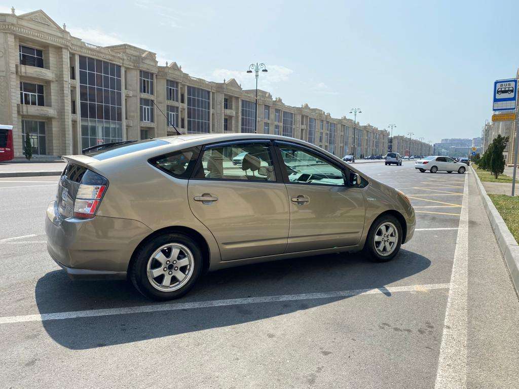 Toyota Prius, 2008 il, 1.5 L, 250 000 km