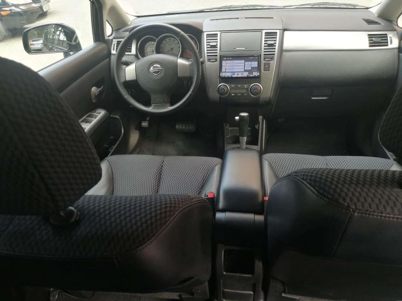 Nissan Tiida, 2011 il, 1.5 L, 69 800 km