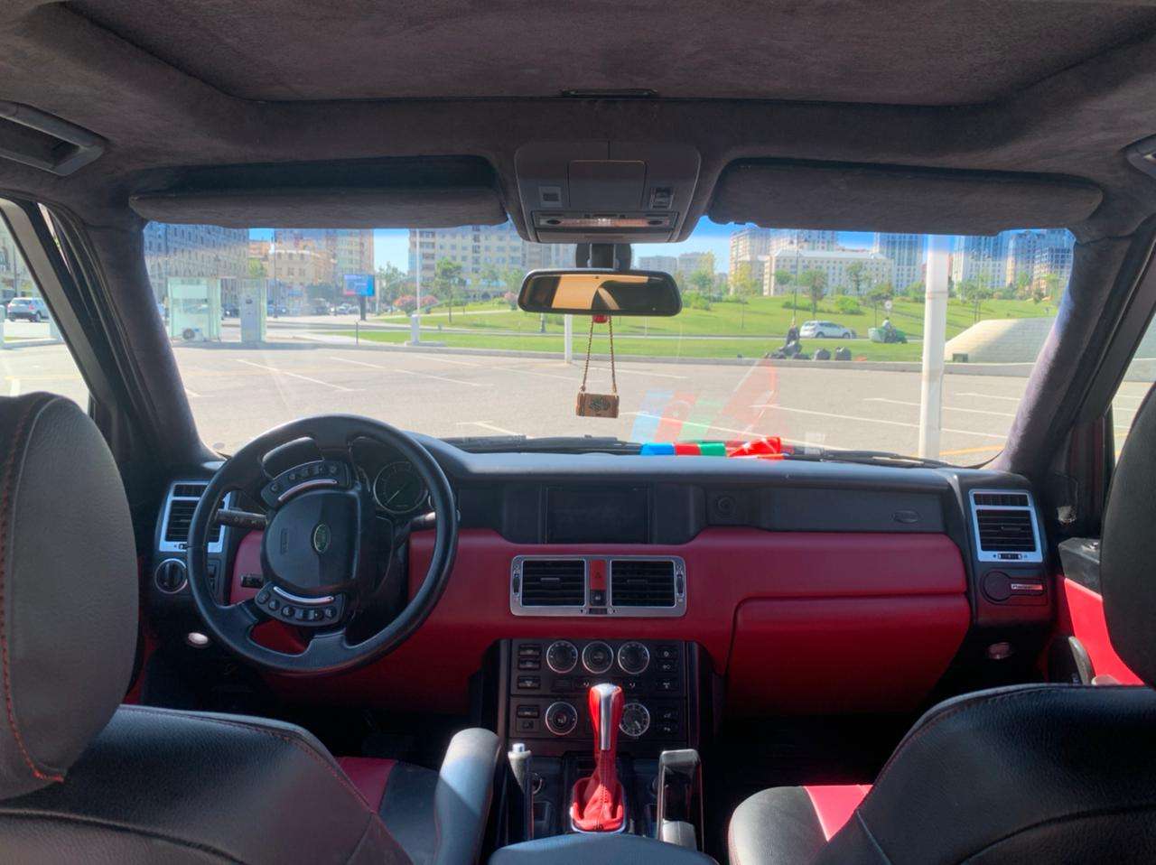 Land Rover Range Rover, 2005 il, 4.4 L, 180 000 km