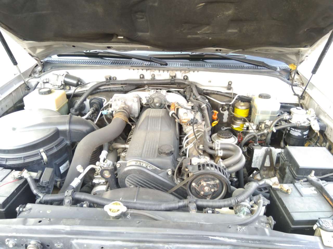 Toyota Land Cruiser, 2001 il, 4.2 L, 322 826 km
