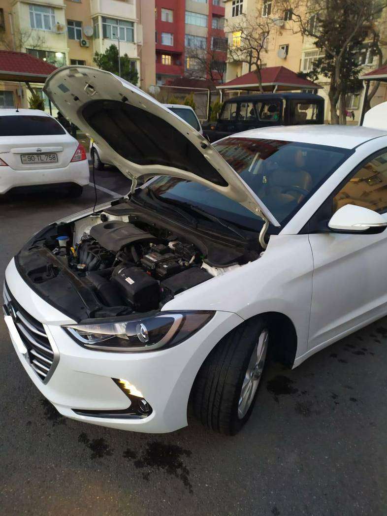 Hyundai Avante, 2016 il, 1.6 L, 48 000 km