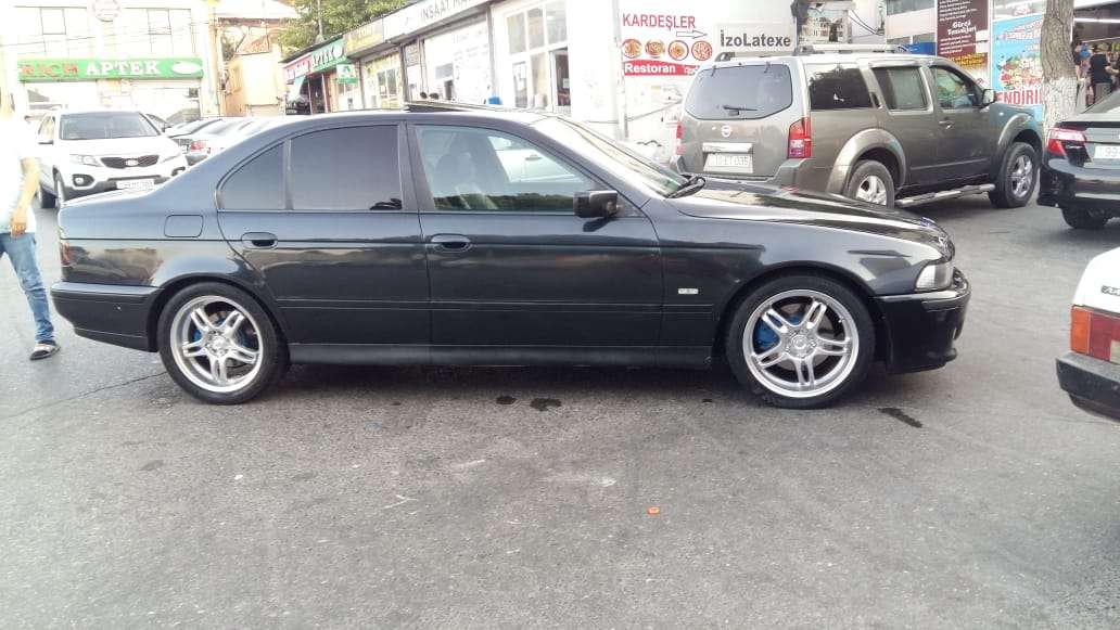 BMW 540, 1998 il, 4.4 L, 338 200 km