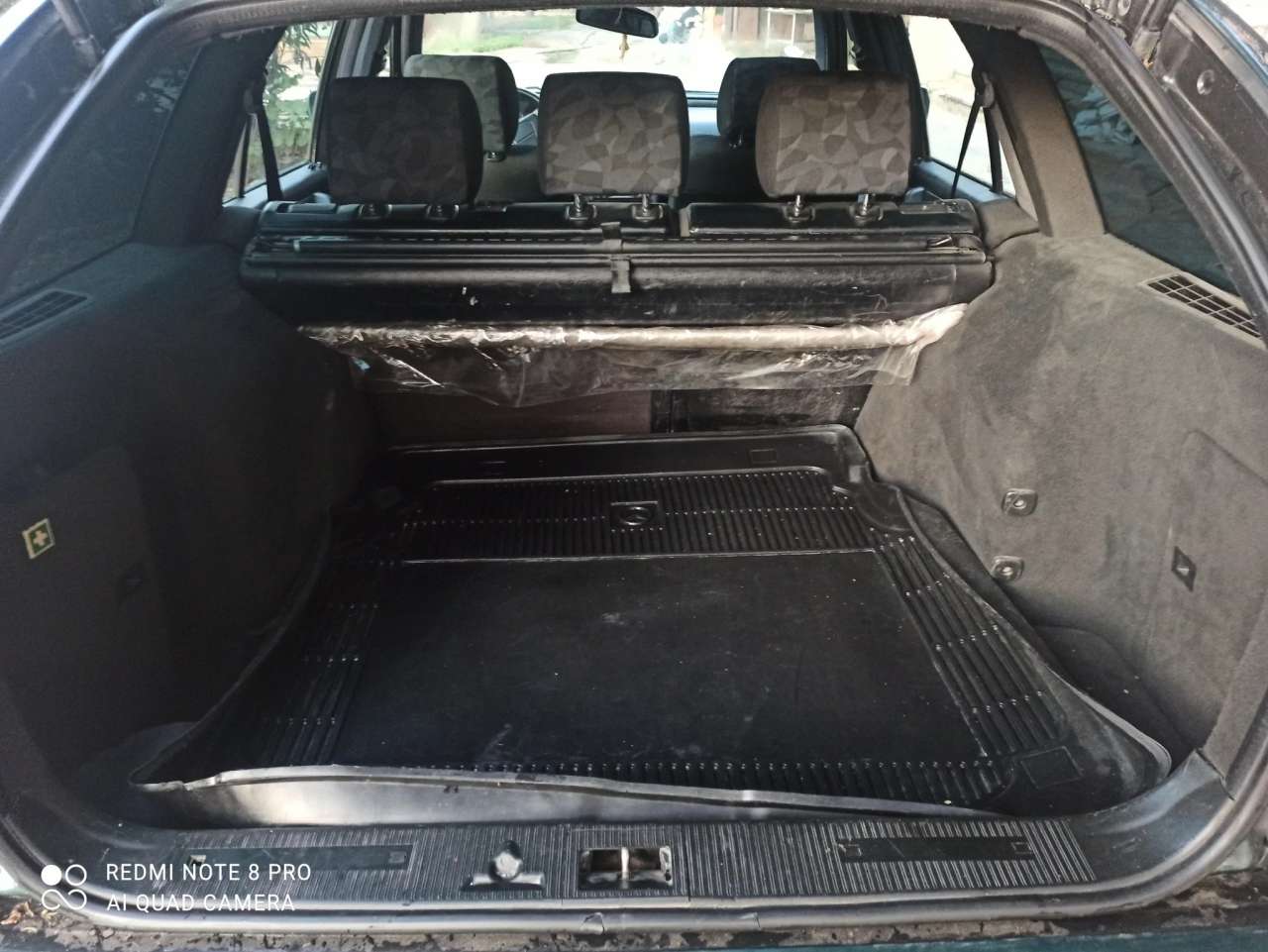 Mercedes C 200, 2000 il, 2.0 L, 260 000 km