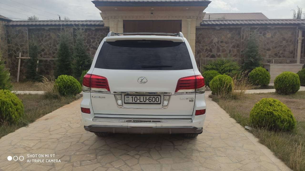 Lexus LX 570, 2009 il, 5.7 L, 169 380 km