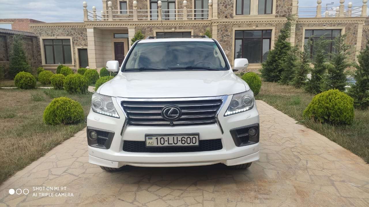 Lexus LX 570, 2009 il, 5.7 L, 169 380 km