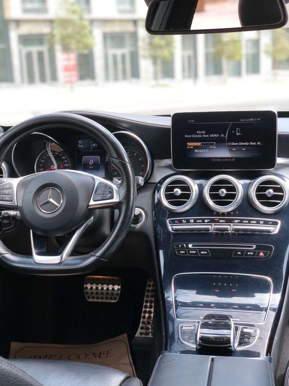 Mercedes C 180, 2015 il, 1.6 L, 112 000 km