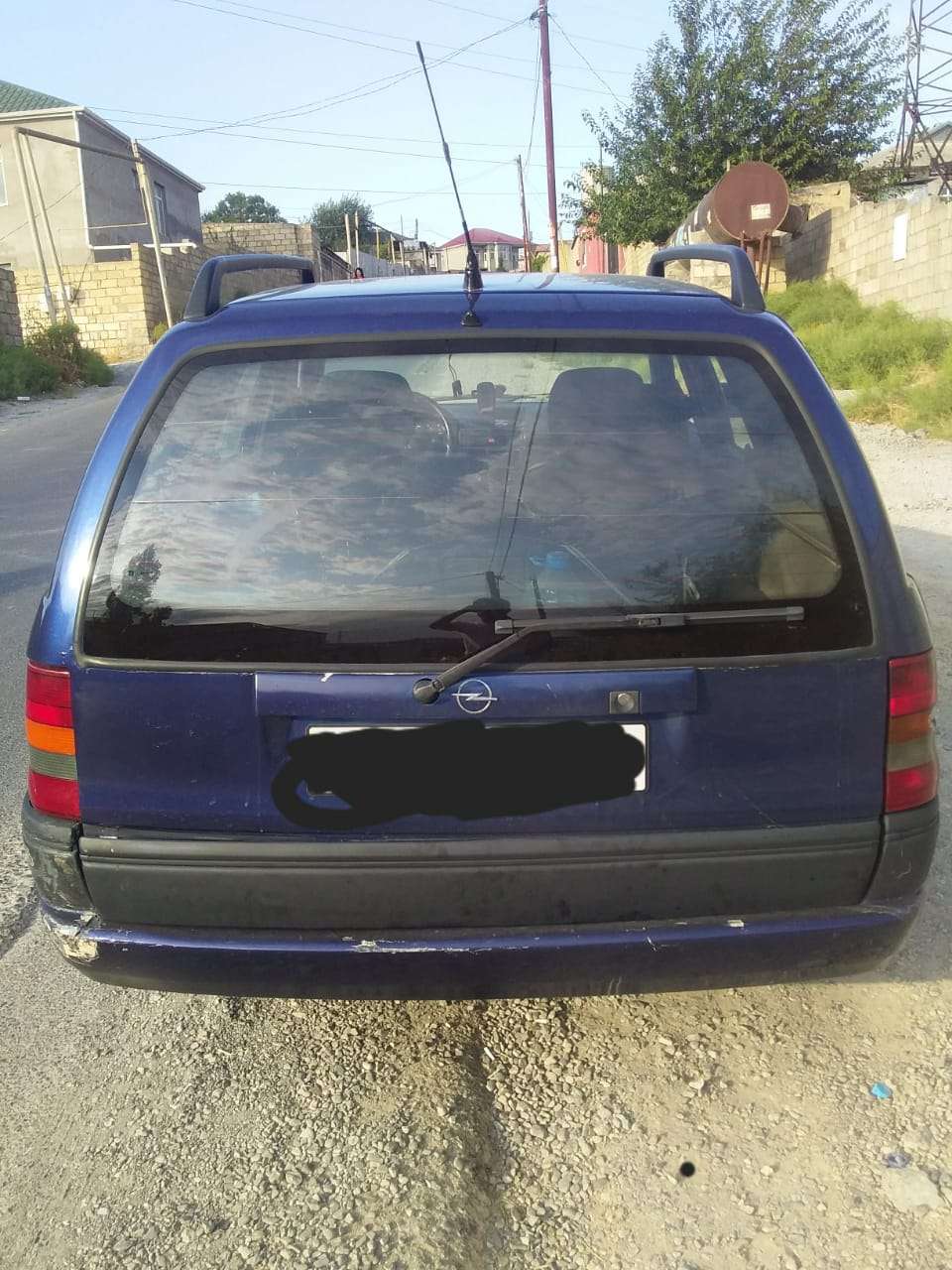 Opel Astra, 1996 il, 2.0 L, 259 367 km