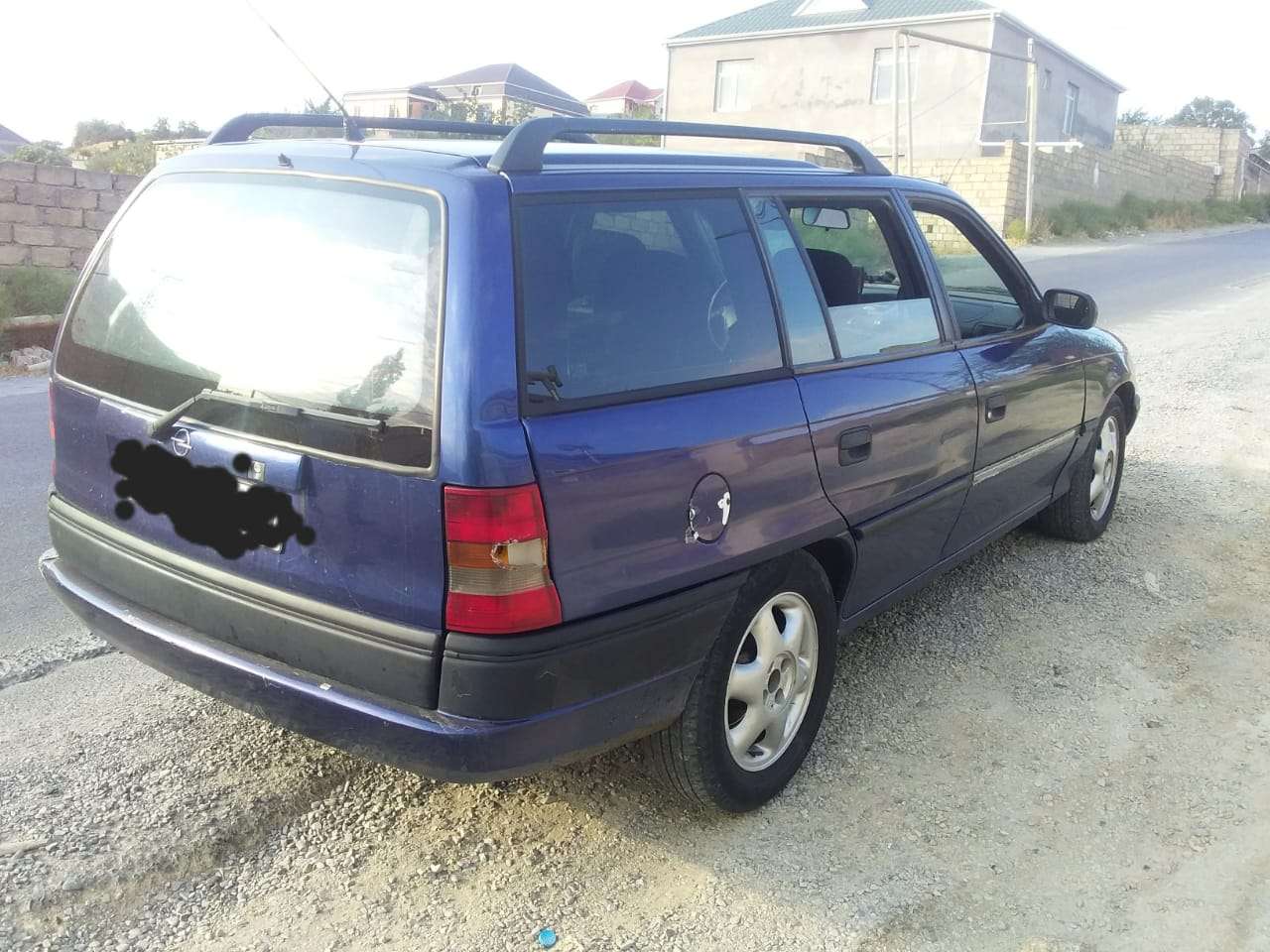 Opel Astra, 1996 il, 2.0 L, 259 367 km