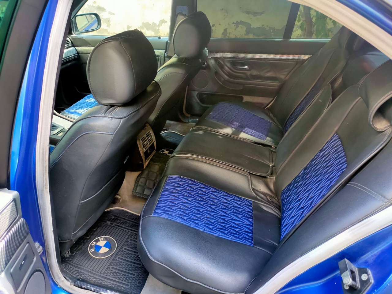 BMW 728, 1998 il, 2.8 L, 420 000 km