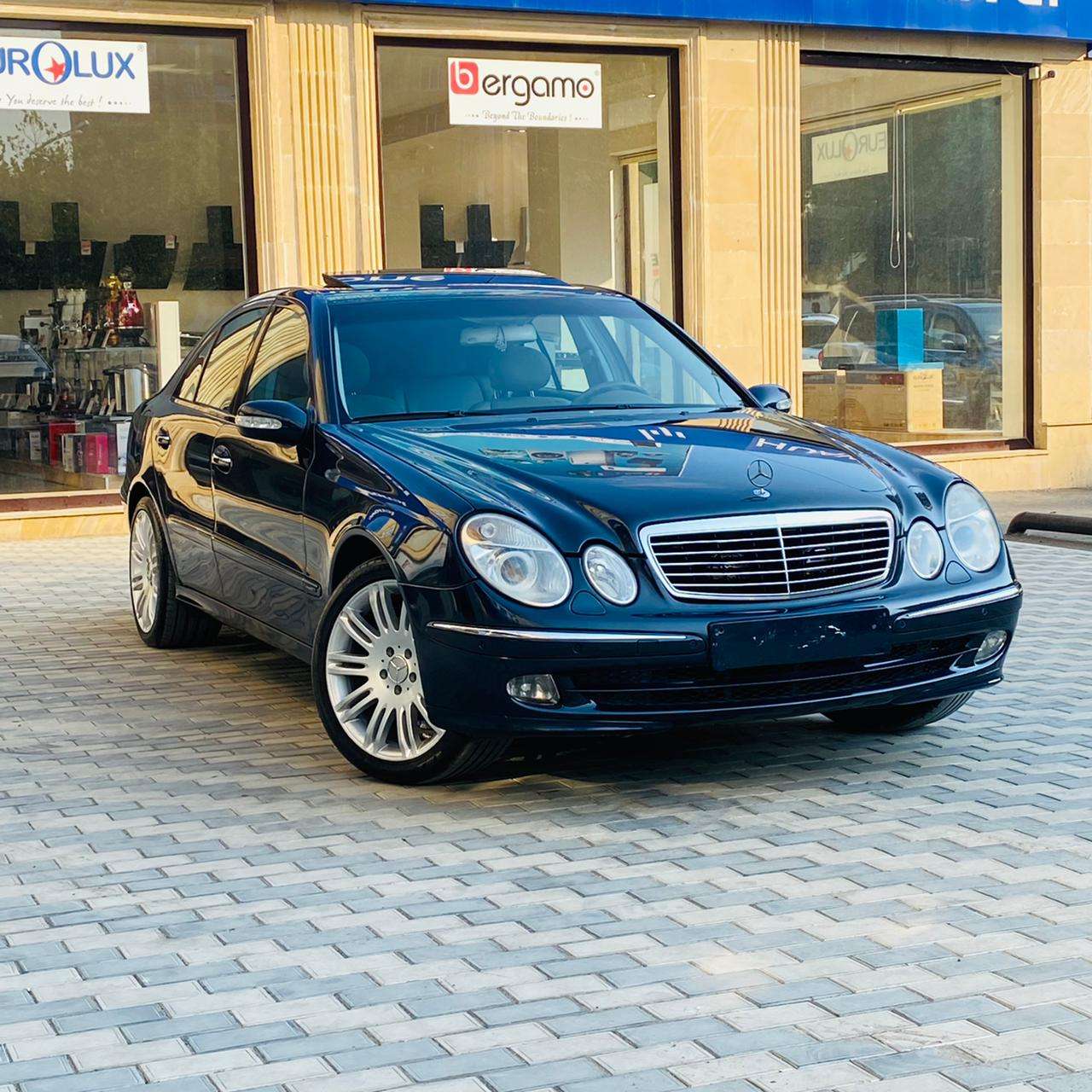 Mercedes E 240, 2002 il, 2.6 L, 228 000 km