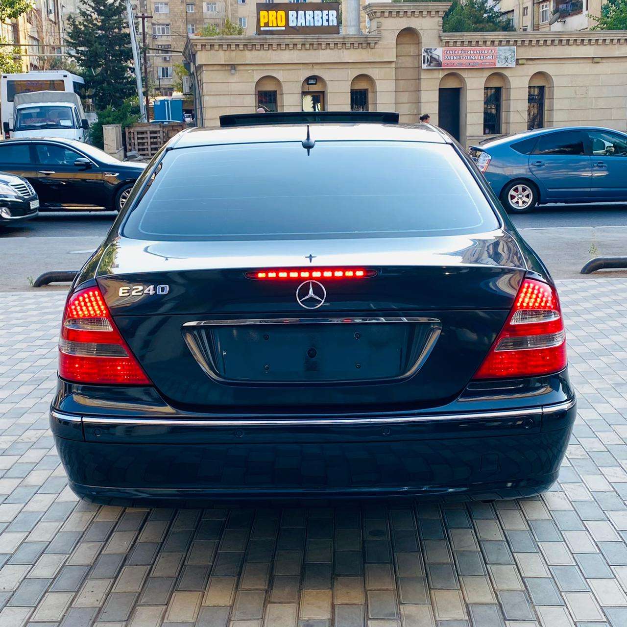 Mercedes E 240, 2002 il, 2.6 L, 228 000 km