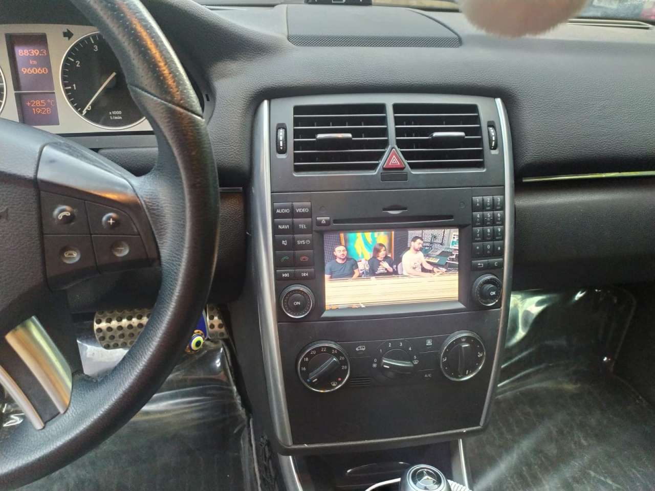 Mercedes B 180, 2009 il, 1.7 L, 96 090 km