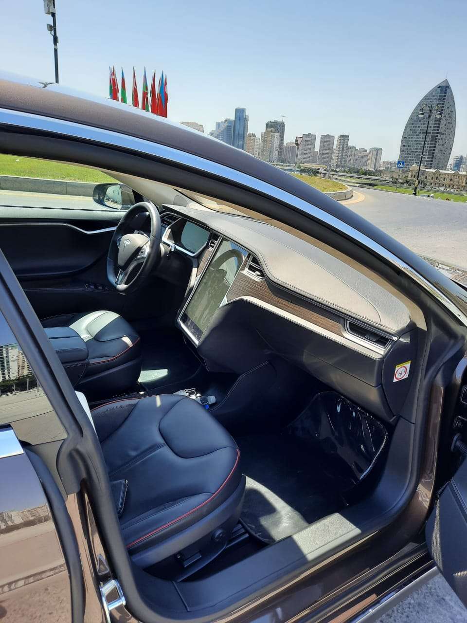 Tesla Model S, 2014 il, 0 L, 14 647 km