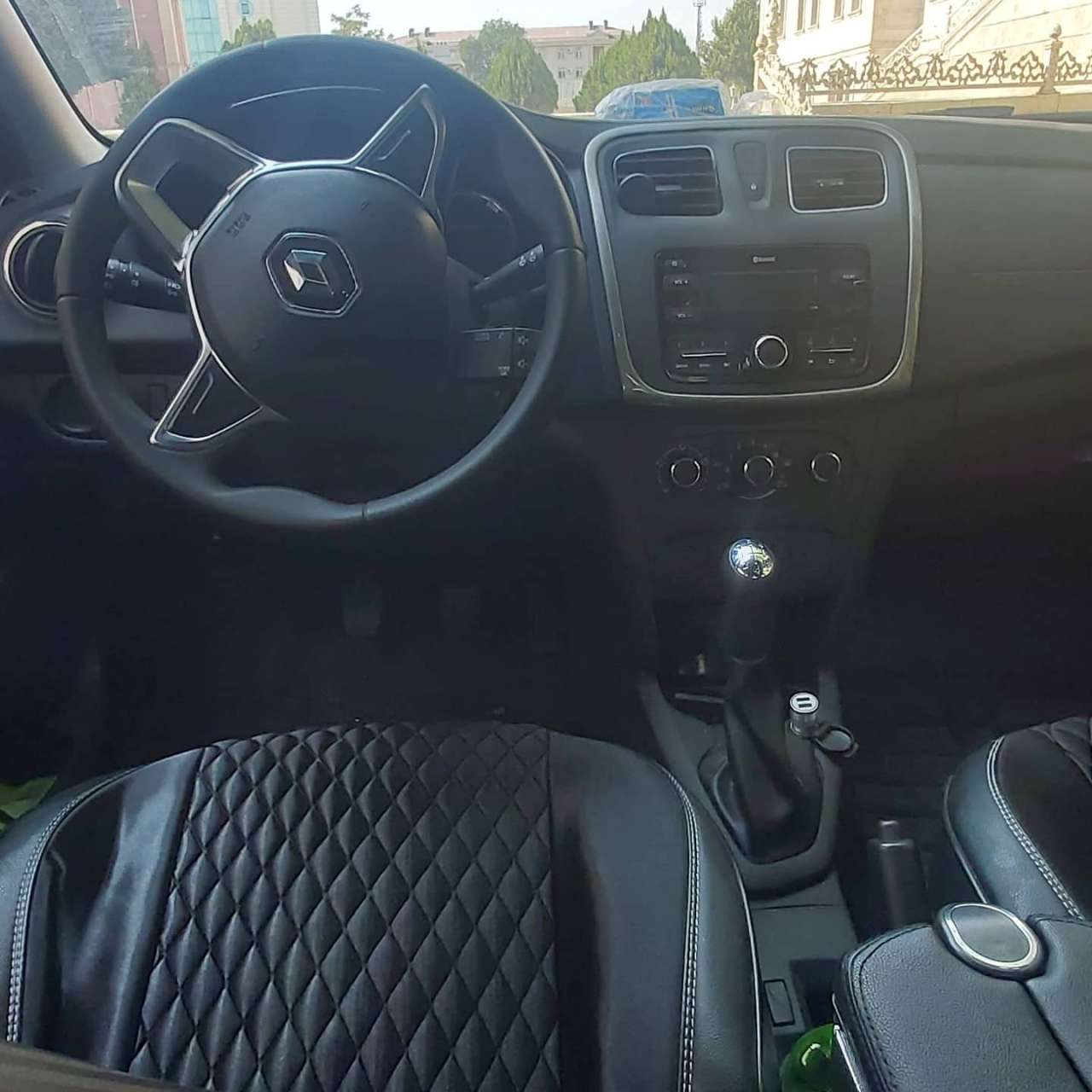 Renault Logan, 2020 il, 1.6 L, 42 000 km