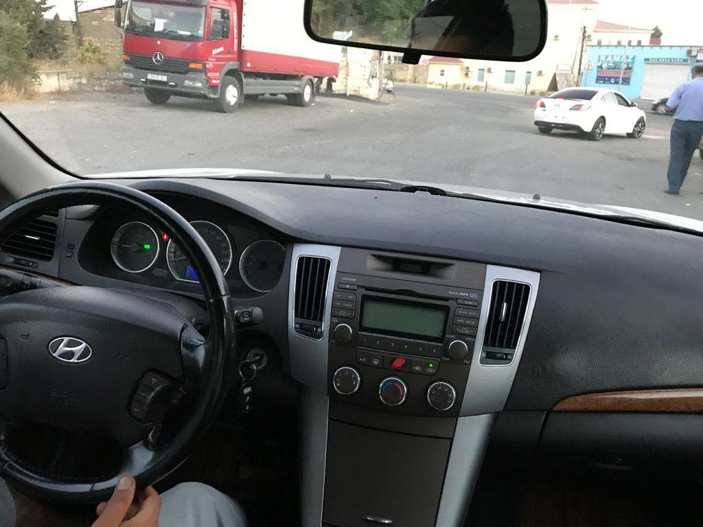 Hyundai Sonata, 2009 il, 2.0 L, 154 000 km