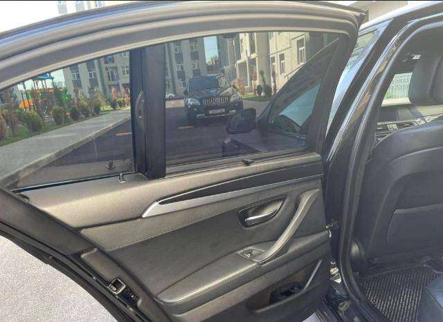 BMW 528, 2010 il, 3.0 L, 200 000 km