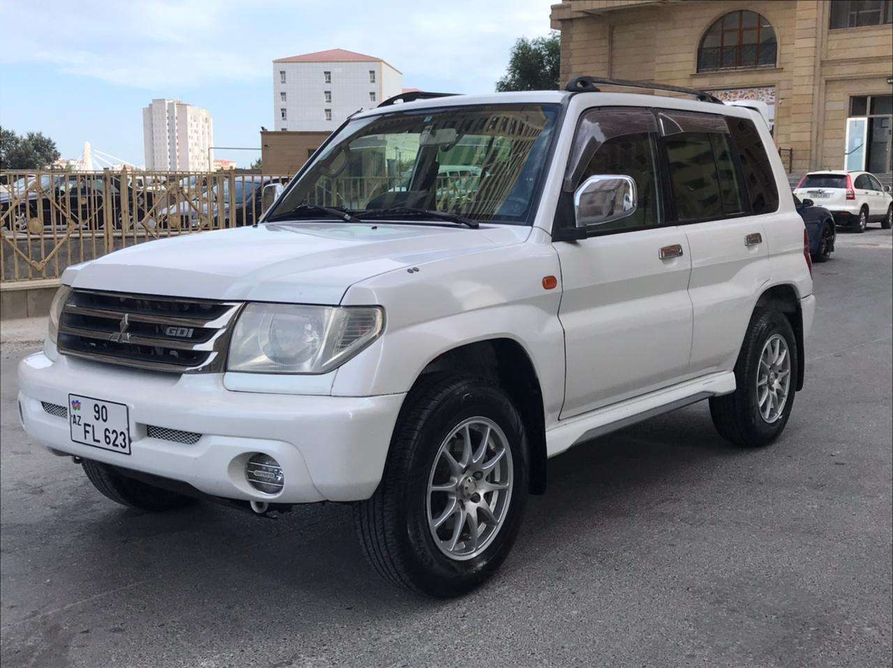 Mitsubishi Pajero iO, 2001 il, 2.0 L, 210 784 km
