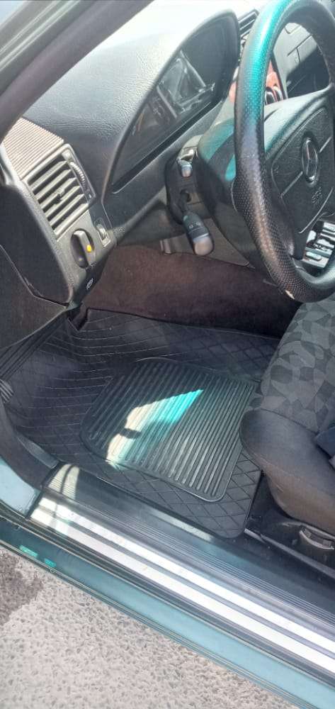 Mercedes C 220, 1999 il, 2.2 L, 290 000 km