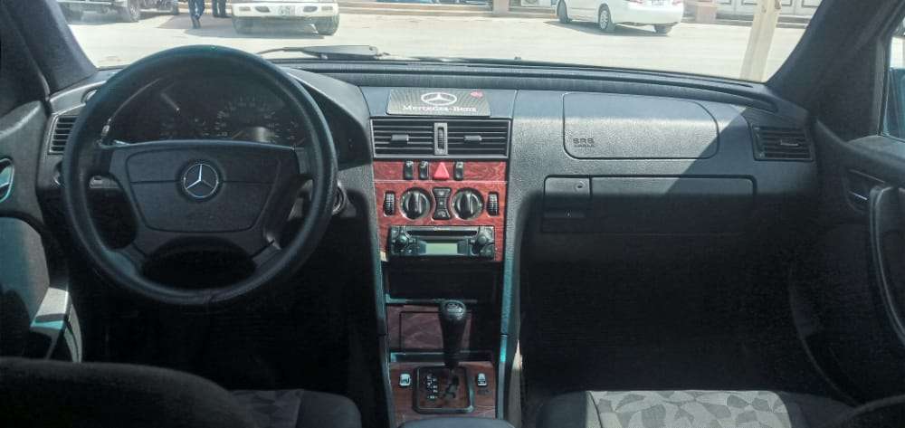 Mercedes C 220, 1999 il, 2.2 L, 290 000 km