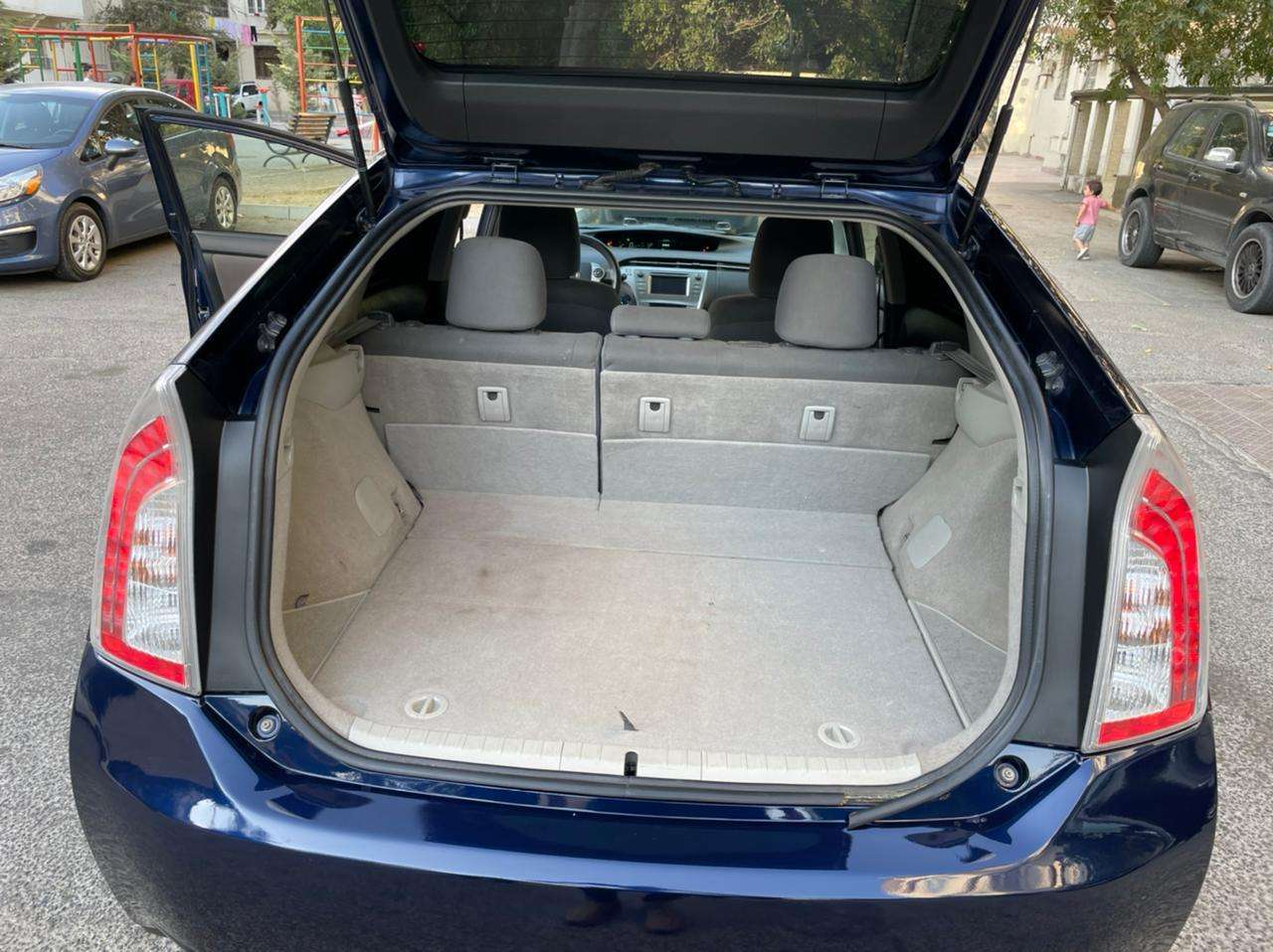 Toyota Prius, 2012 il, 1.8 L, 168 000 km