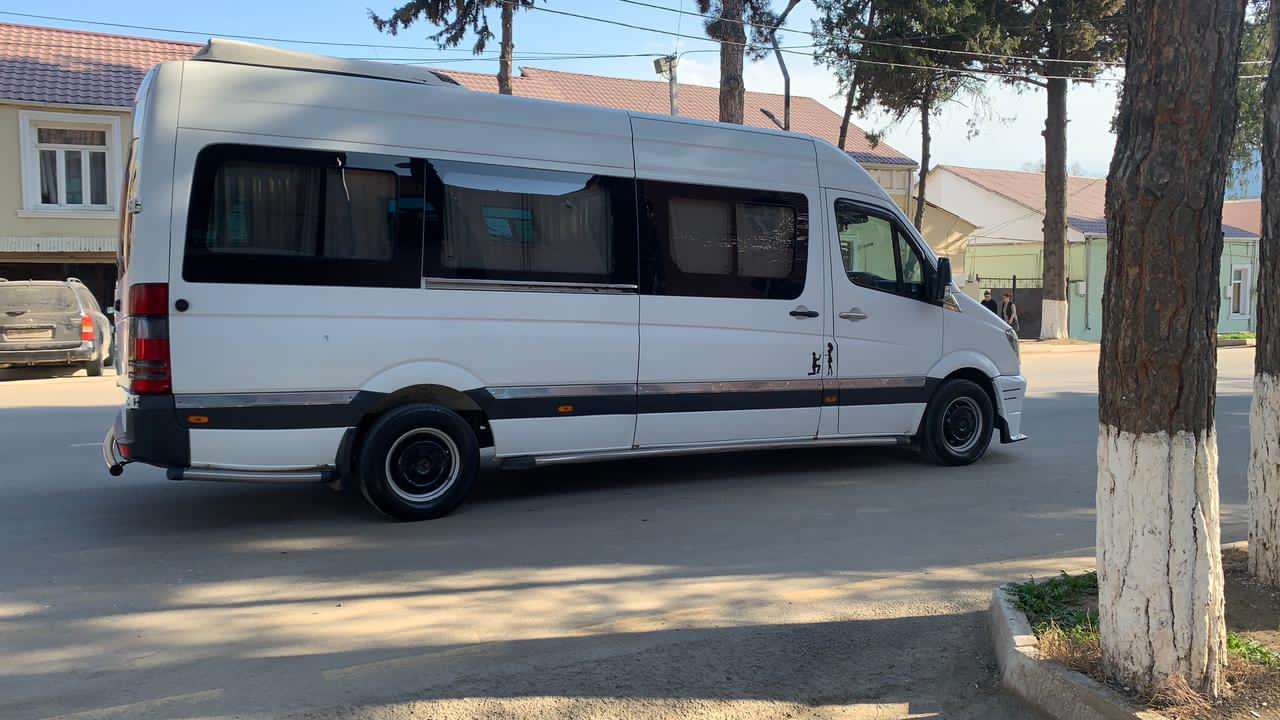 Mercedes Sprinter 313, 2008 il, 2.2 L, 500 000 km