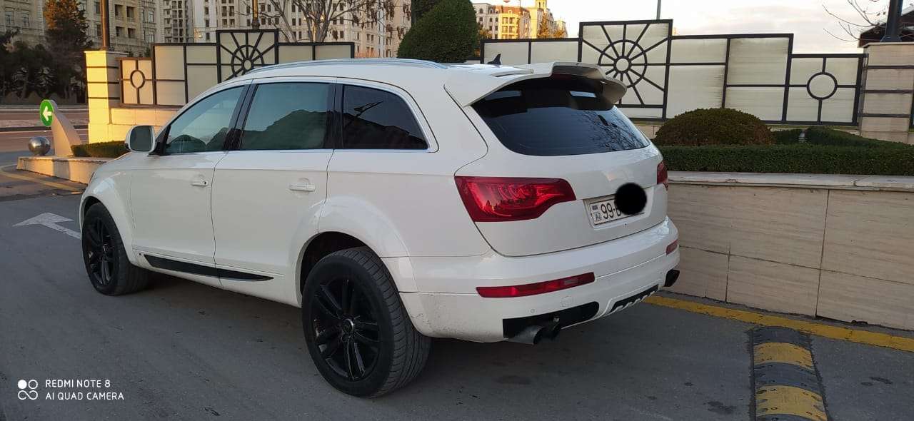 Audi Q7, 2006 il, 4.2 L, 250 000 km