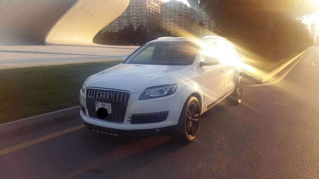 Audi Q7, 2006 il, 4.2 L, 250 000 km