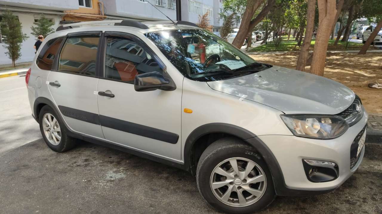 LADA (VAZ) Kalina, 2015 il, 1.6 L, 144 000 km