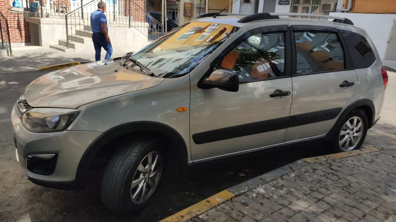 LADA (VAZ) Kalina, 2015 il, 1.6 L, 144 000 km