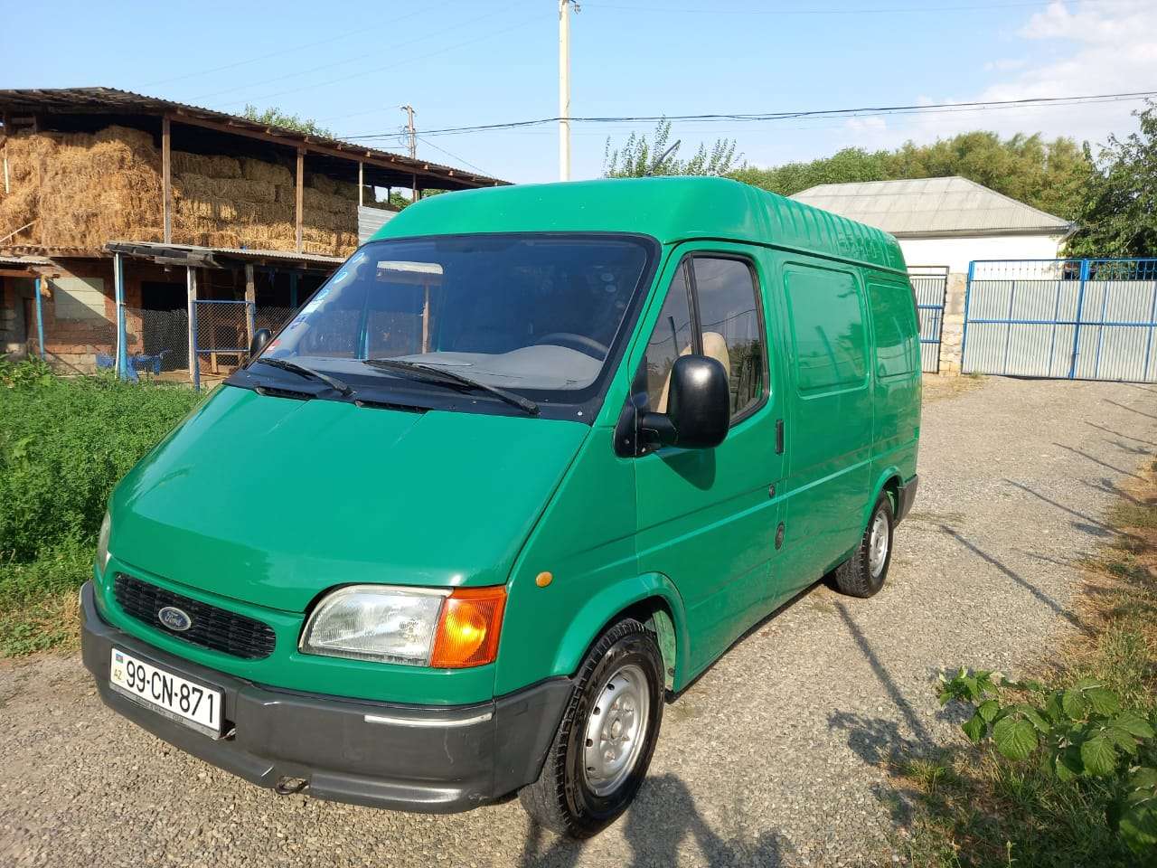 Ford Transit 1999 il Sat l r