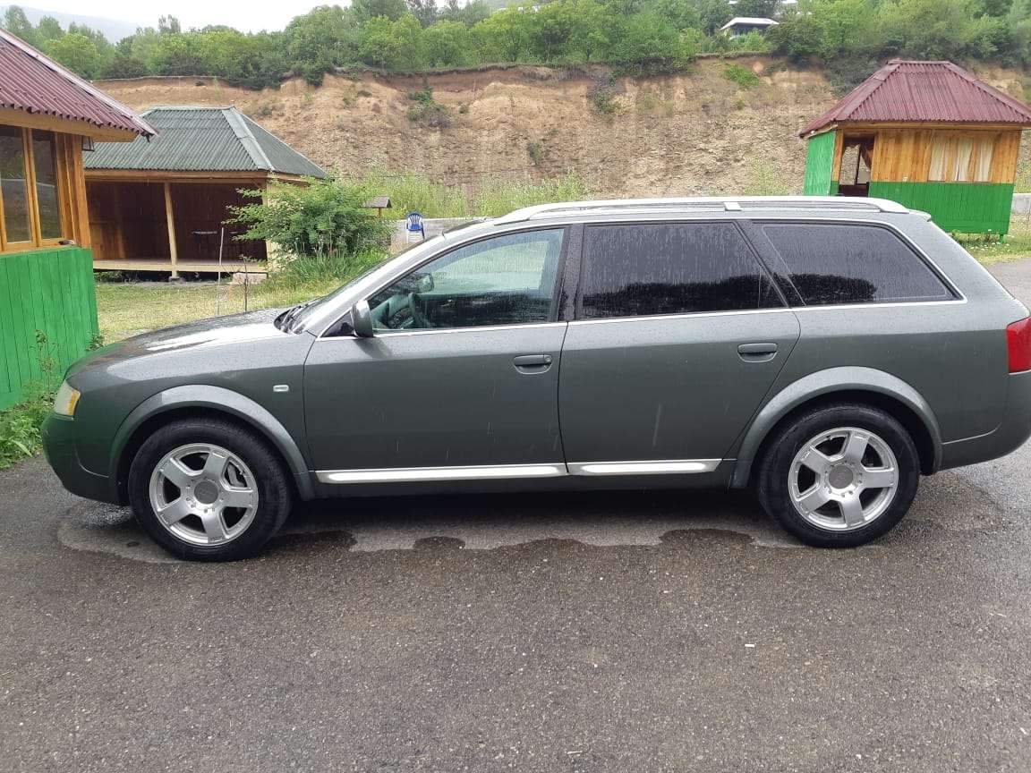 Audi allroad quattro, 2001 il, 2.7 L, 110 000 km