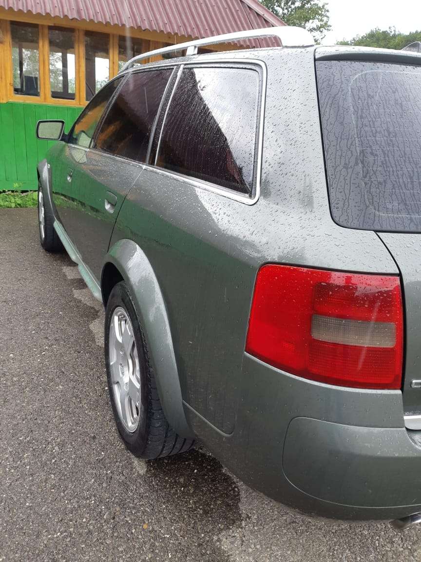 Audi allroad quattro, 2001 il, 2.7 L, 110 000 km