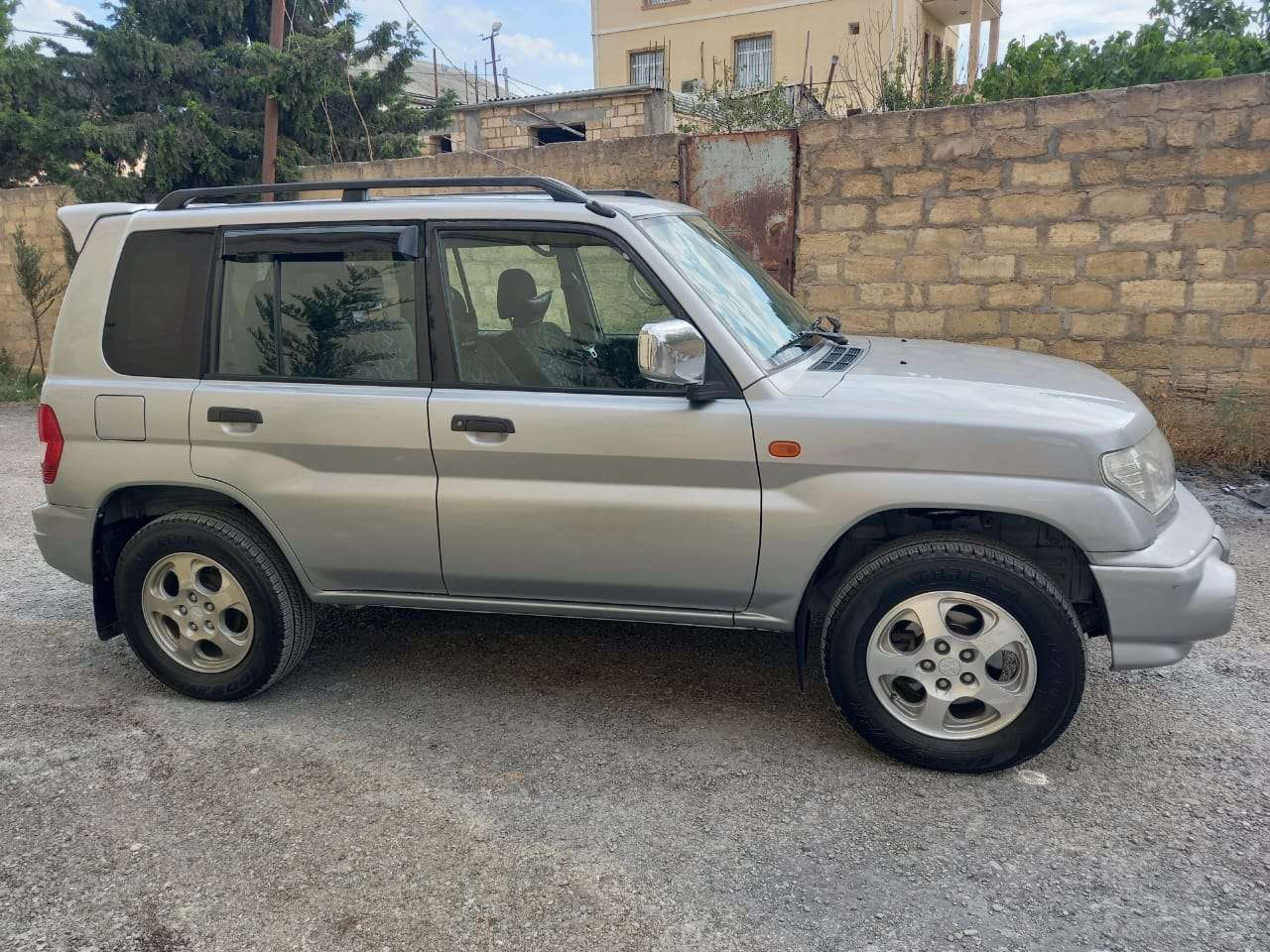 Mitsubishi Pajero iO, 2000 il, 1.8 L, 231 049 km