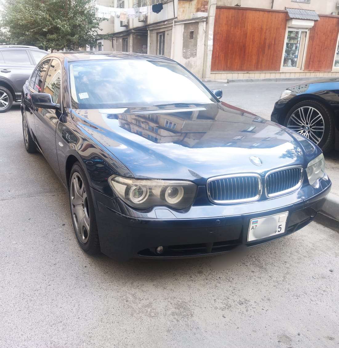 BMW 745, 2001 il, 4.4 L, 250 000 km