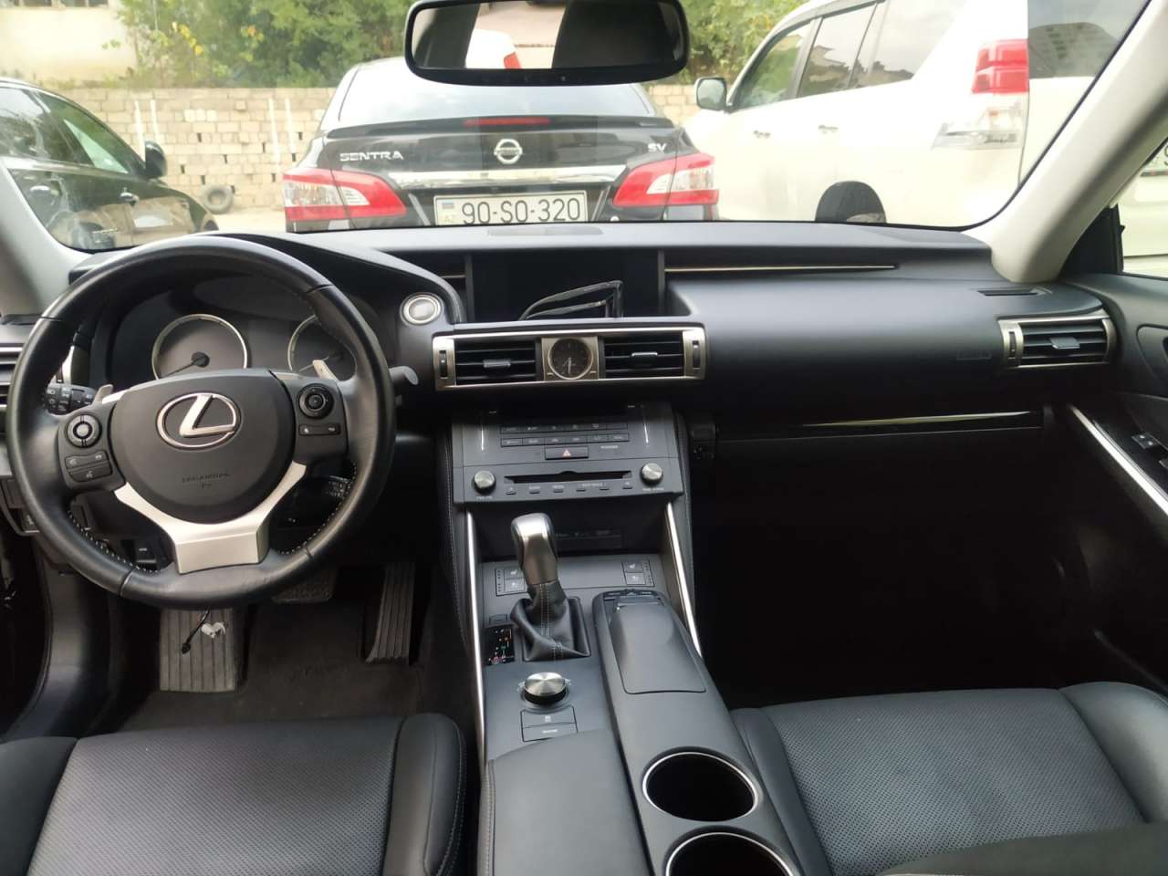 Lexus IS 200, 2015 il, 2.0 L, 48 000 km