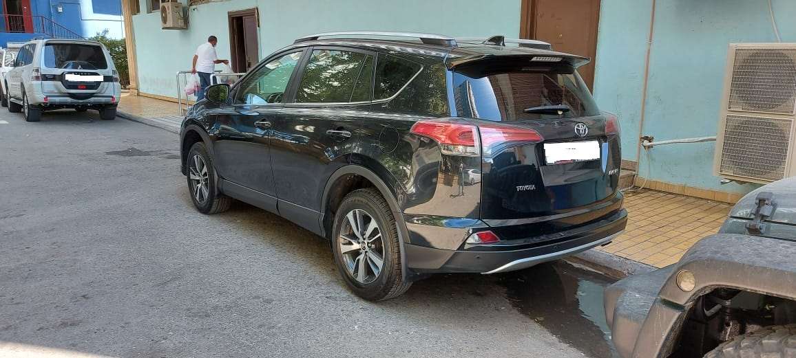 Toyota RAV4, 2016 il, 2.0 L, 174 453 km