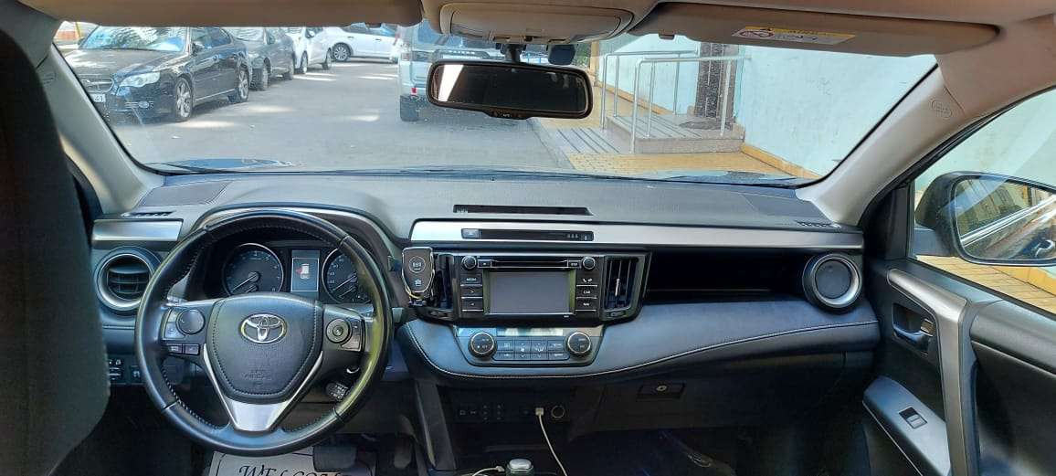 Toyota RAV4, 2016 il, 2.0 L, 174 453 km