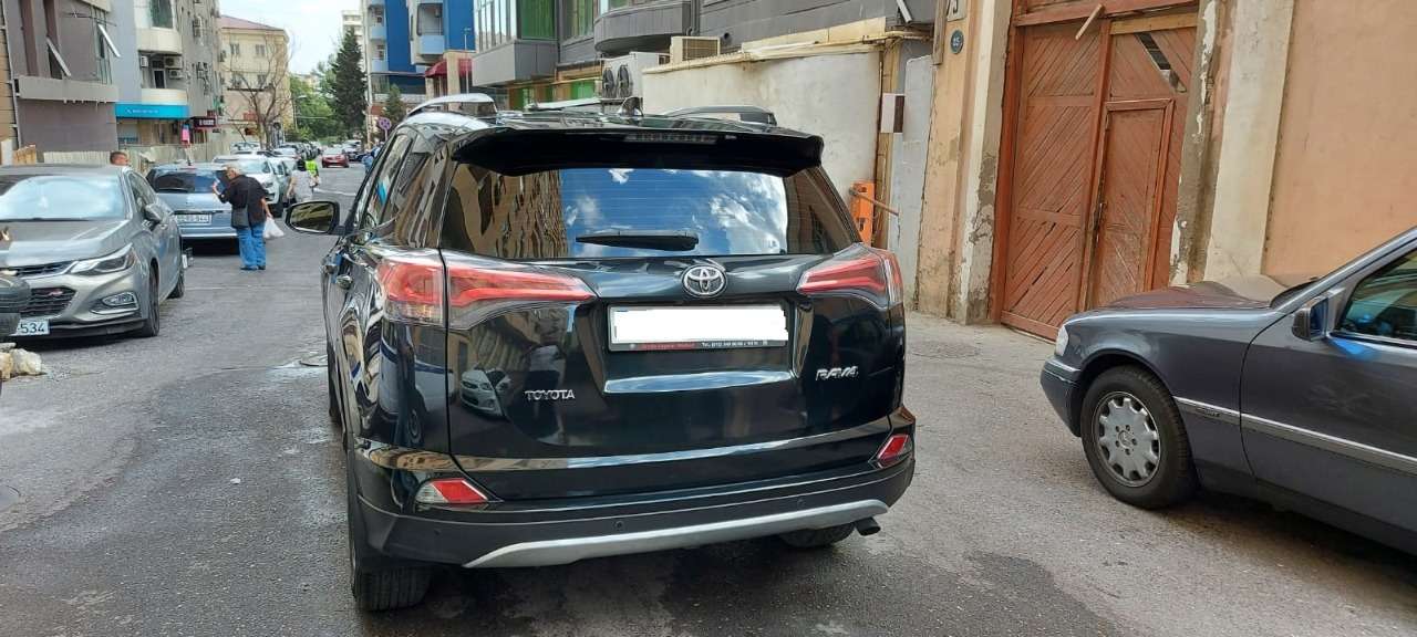 Toyota RAV4, 2016 il, 2.0 L, 174 453 km