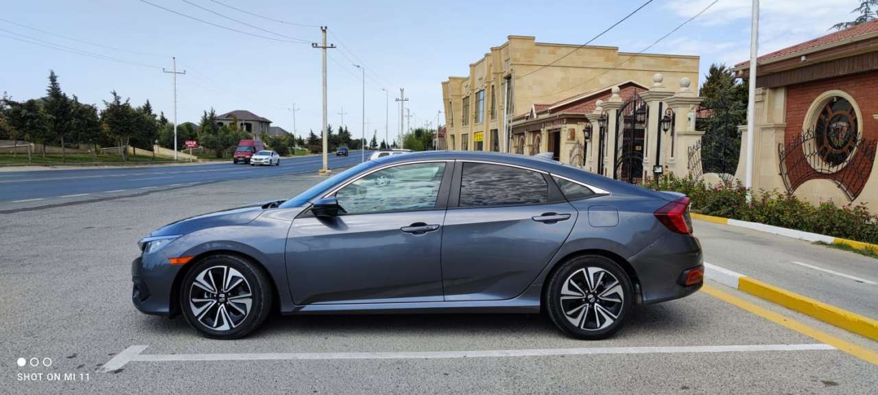 Honda Civic, 2016 il, 1.5 L, 140 000 km