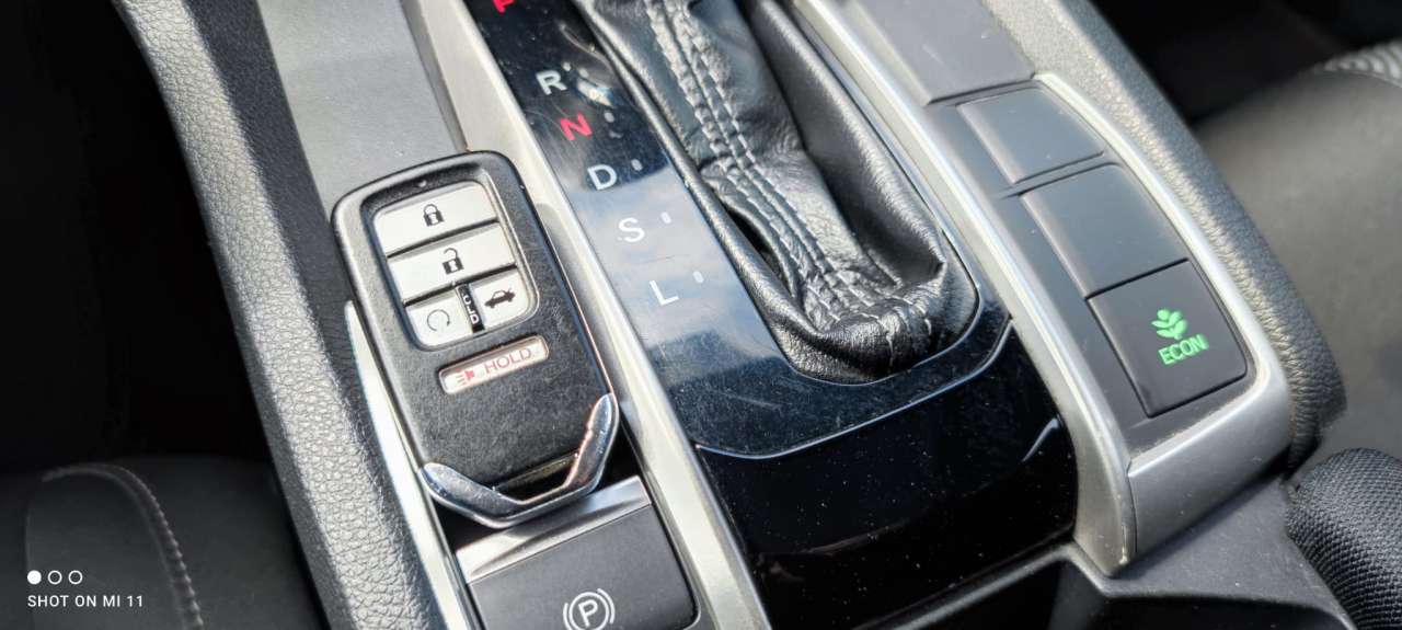 Honda Civic, 2016 il, 1.5 L, 140 000 km