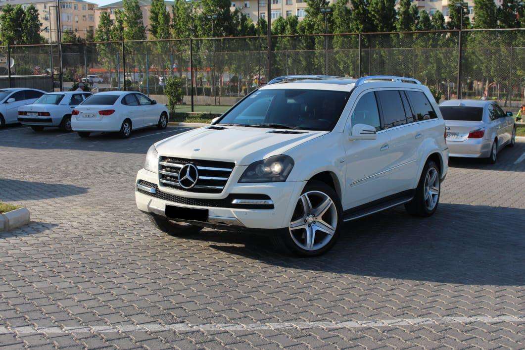 Mercedes GL 500, 2011 il, 5.5 L, 130 000 km