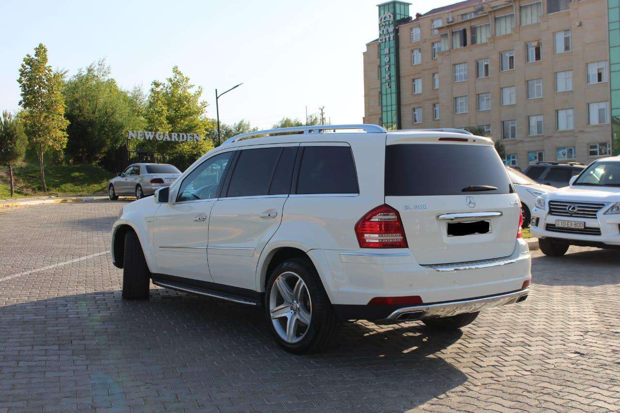Mercedes GL 500, 2011 il, 5.5 L, 130 000 km