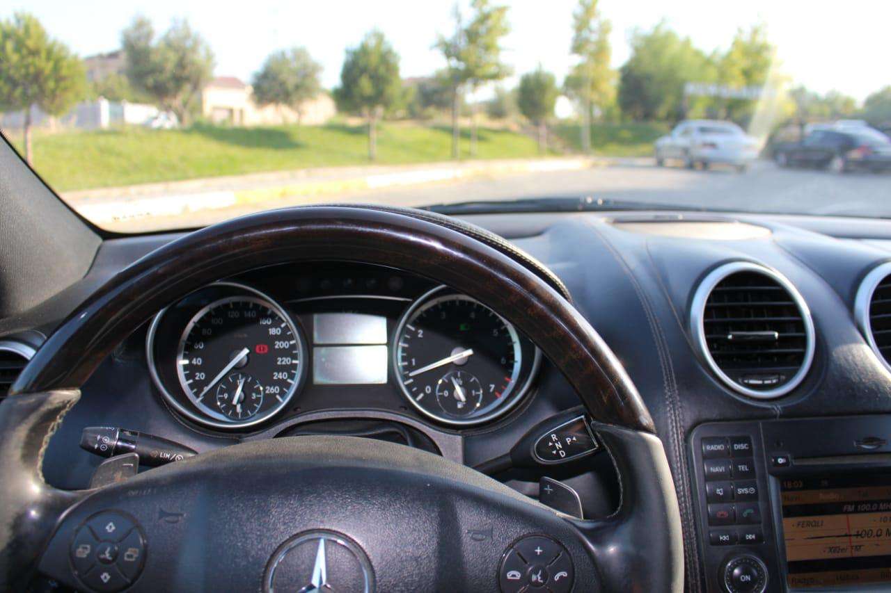 Mercedes GL 500, 2011 il, 5.5 L, 130 000 km