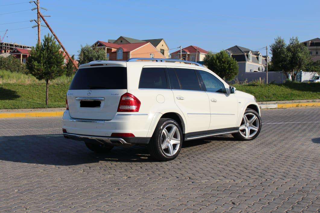 Mercedes GL 500, 2011 il, 5.5 L, 130 000 km