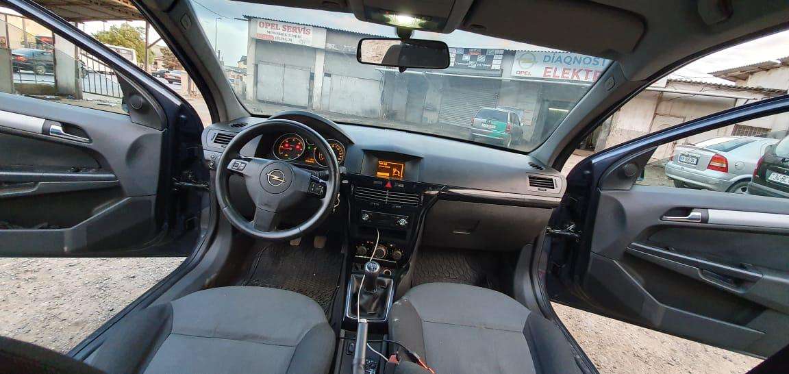 Opel Astra, 2005 il, 1.3 L, 250 000 km
