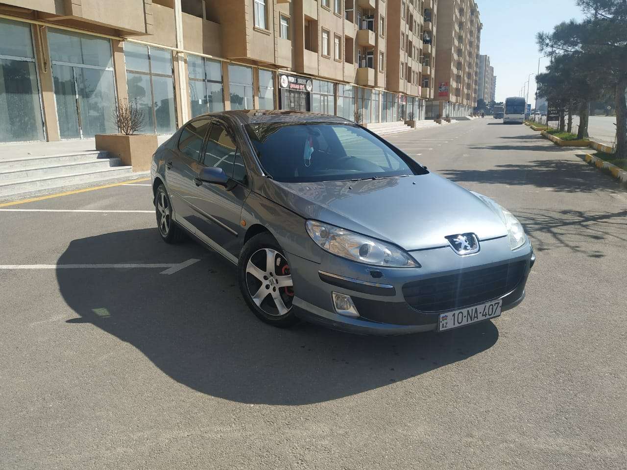 Peugeot 407, 2005 il, 2.2 L, 300 000 km