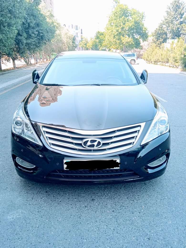 Hyundai Grandeur, 2013 il, 2.4 L, 122 456 km