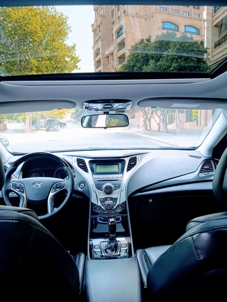 Hyundai Grandeur, 2013 il, 2.4 L, 122 456 km