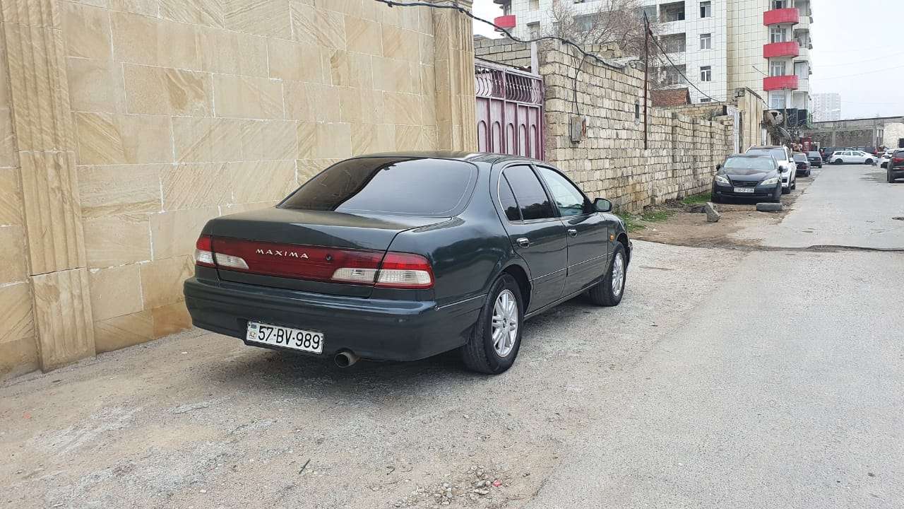 Nissan Maxima, 1998 il, 3.0 L, 270 000 km